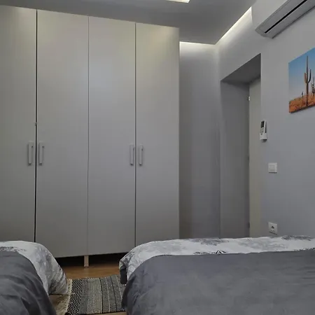 Cozy New Bazaar Appartement Tirana